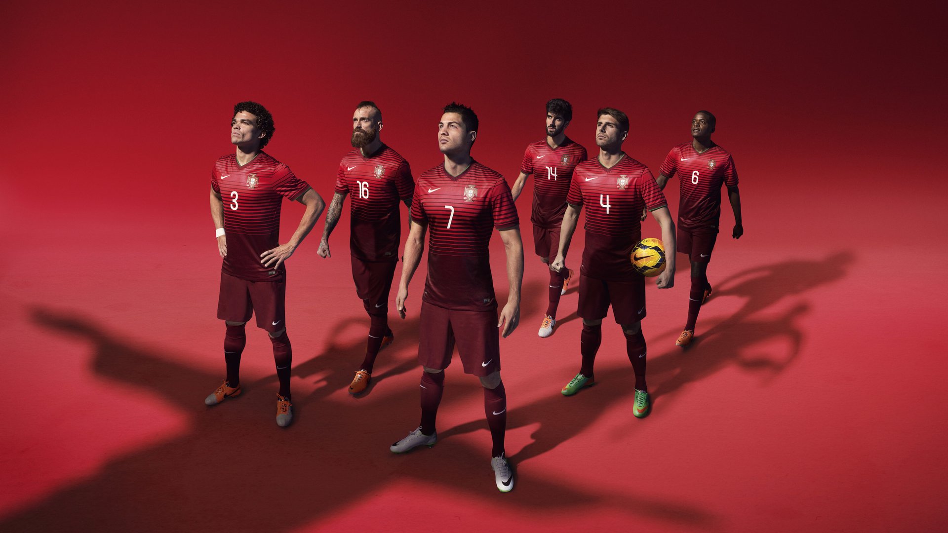 “马科斯·梅特罗的进攻与防守结合，为阿根廷美洲狮队开辟新局面”