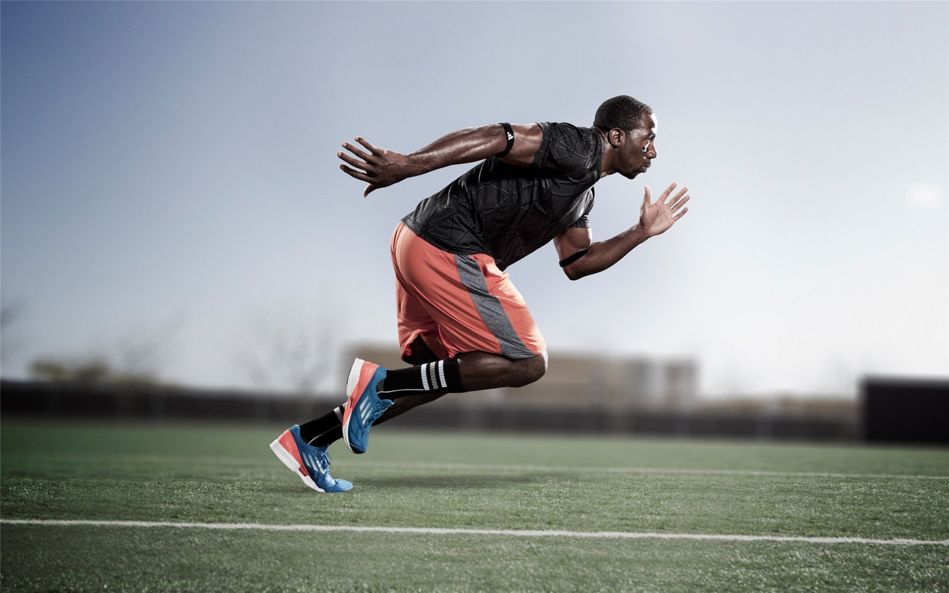 达里尔·基：无论是防守抢断还是快速反击，他的表现都让全黑队稳操胜券